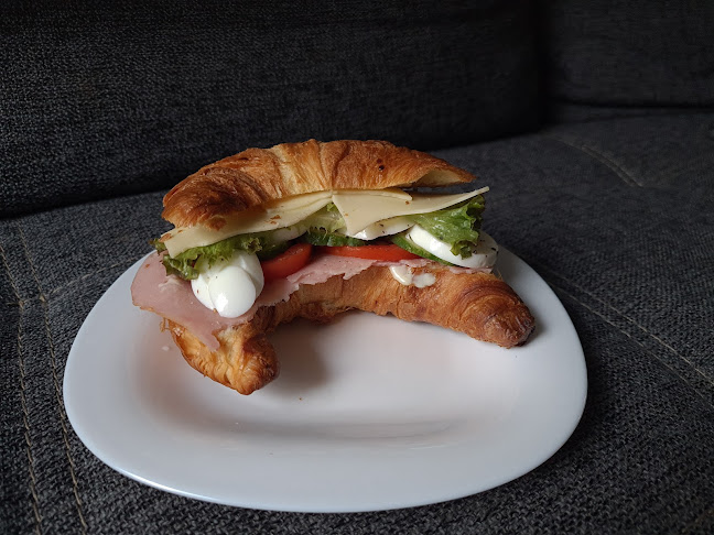 Reviews of Vers Brood Van Gisteren in Enschede - Horeca