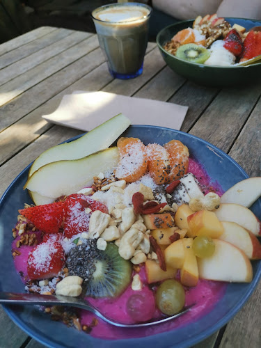 Comentarii opinii despre Livin' Room