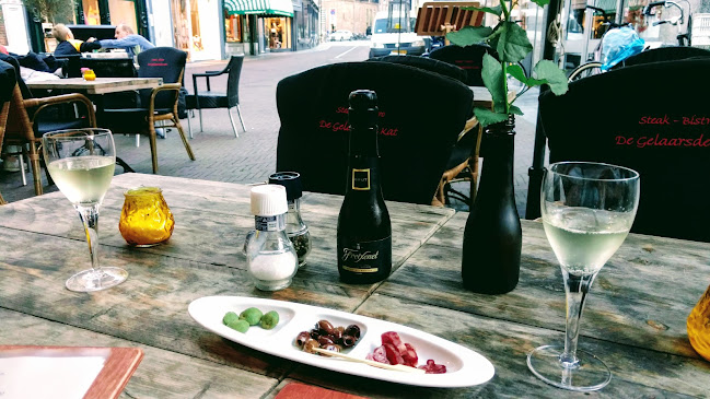 Comentarii opinii despre Steak Bistro De Gelaarsde Kat