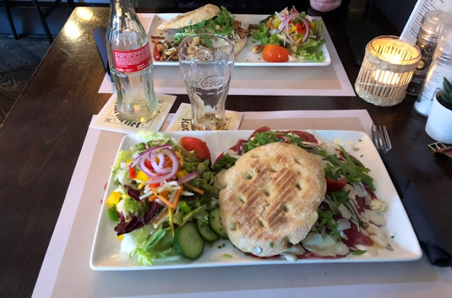 Comentarii opinii despre Eetcafé 't Genot