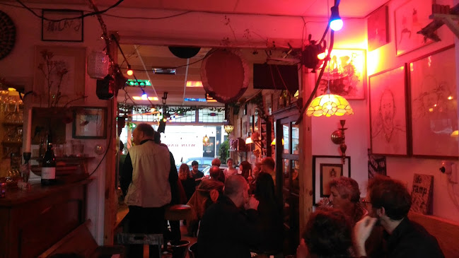 Comments and reviews of Koffie & Ambacht