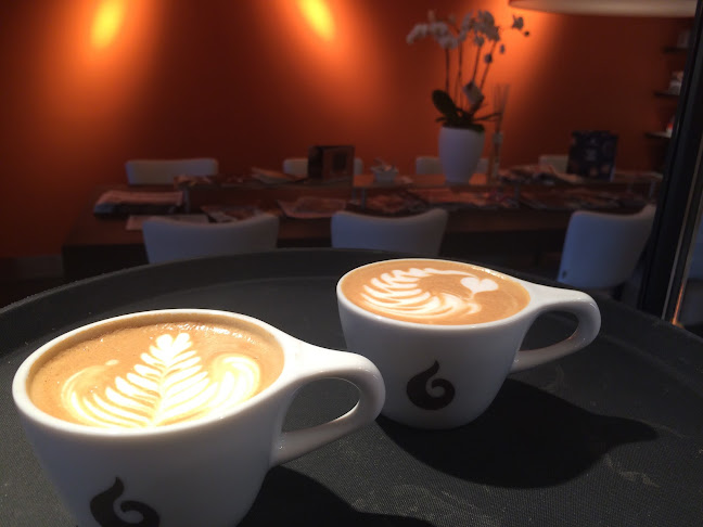 Comentarii opinii despre Doppio Espresso Den Haag