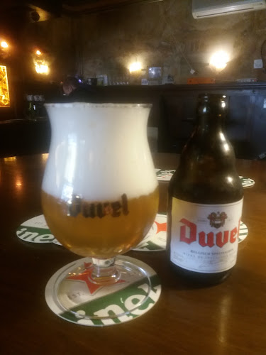 Café De Waag Open Times