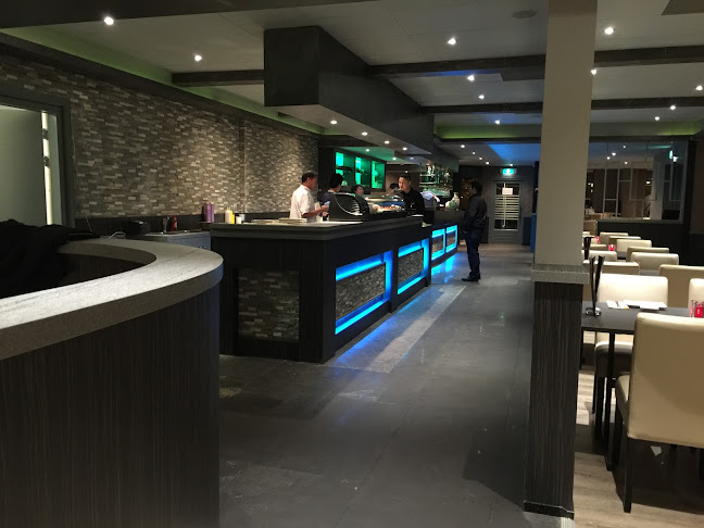 Comentarii opinii despre Sushi en Grill restaurant Sakura