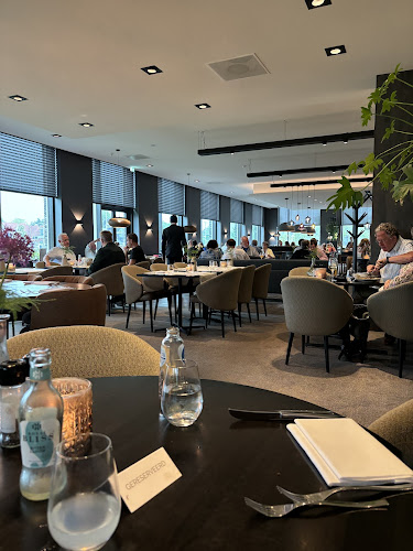 Comentarii opinii despre Restaurant Van der Valk Hotel Nijmegen-Lent