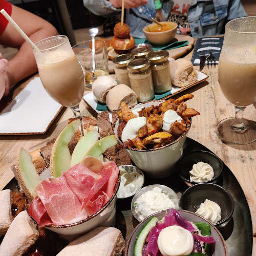 Comentarii opinii despre Brownies & downieS Emmen