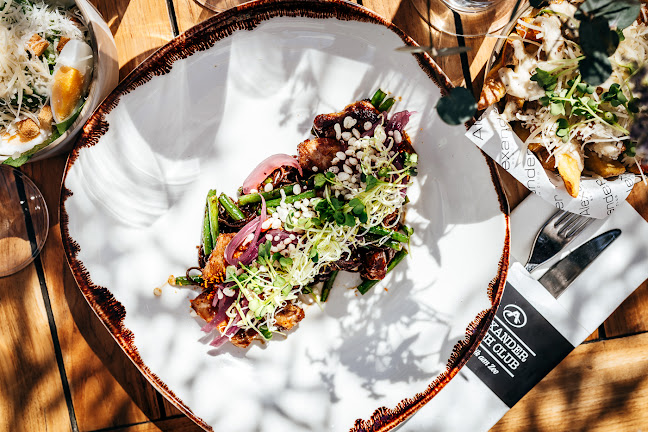 Comentarii opinii despre Alexander Beach Club