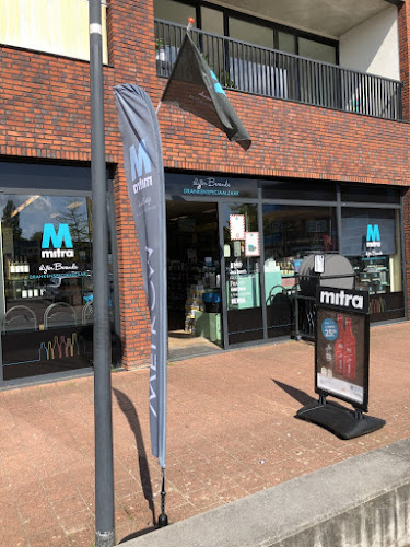 Mitra slijter Berends