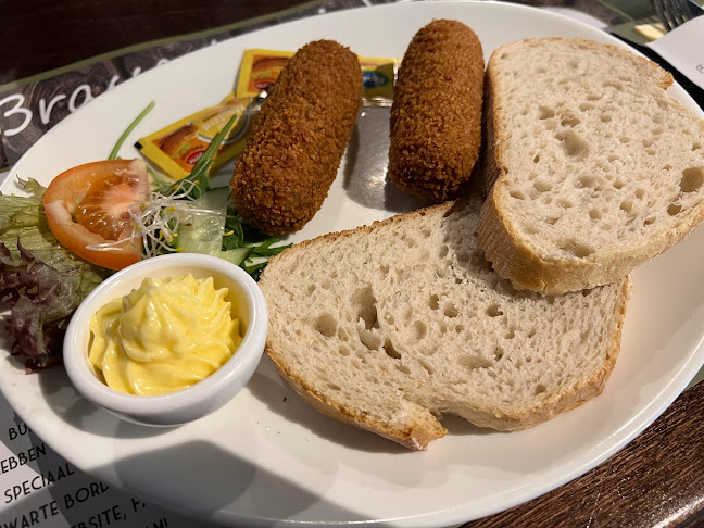 Brasserie Dichtbij Open Times