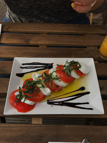 Comentarii opinii despre Cafe Piazza