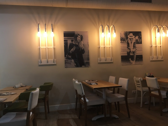 Barista Cafe Lisse - Lisse