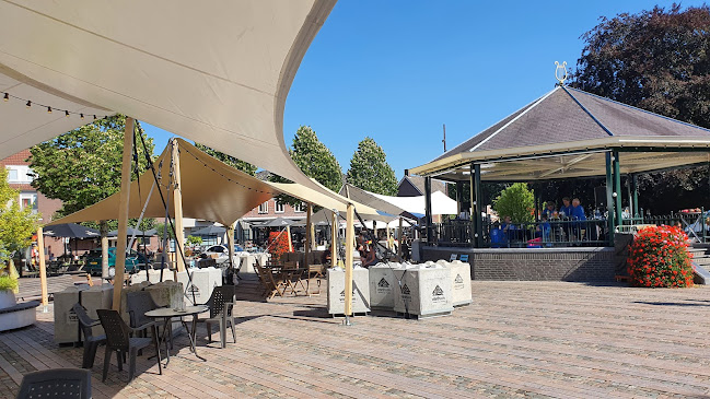 Comentarii opinii despre Tante Thee Eten & Drinken