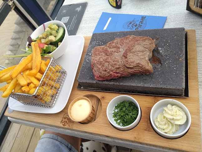 Comments and reviews of Strandpaviljoen De Piraat Oostkapelle