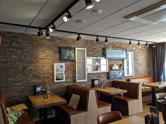 Comentarii opinii despre The Smokehouse