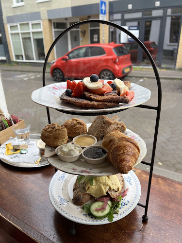 Comments and reviews of Bij Ann