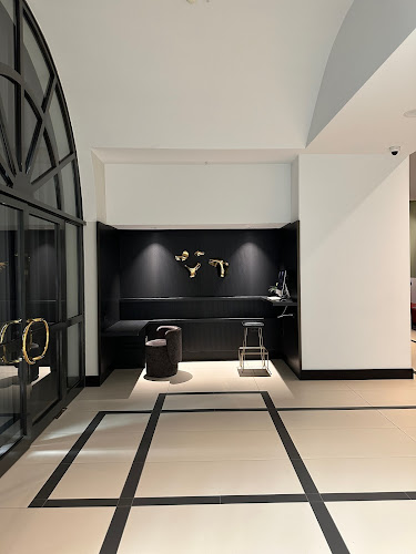 Comentarii opinii despre Golden Palm Bar