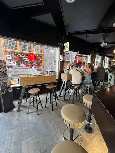 Cafe Corso Phone number