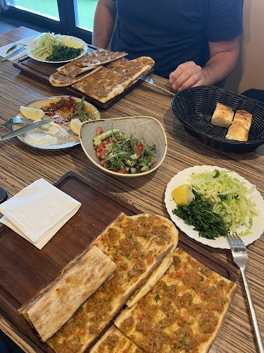 Comentarii opinii despre Konyali Restaurant