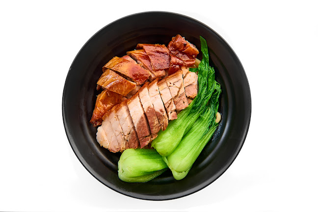 Comentarii opinii despre Full Moon Express (Hong Kong BBQ - noodle soup)