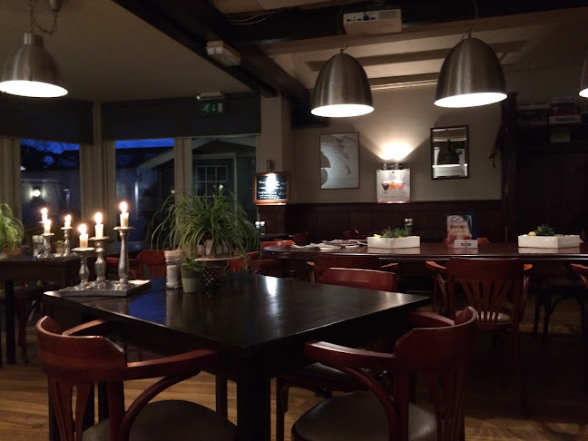 Opinii despre Cafetaria Eetcafé Kokkie în Dieren - Horeca