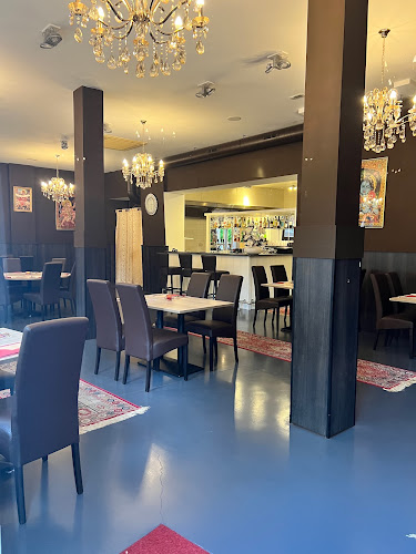 Comments and reviews of Golden India