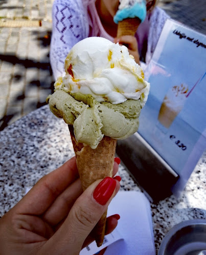 Reviews of IJssalon La Gallina in Barneveld - Horeca