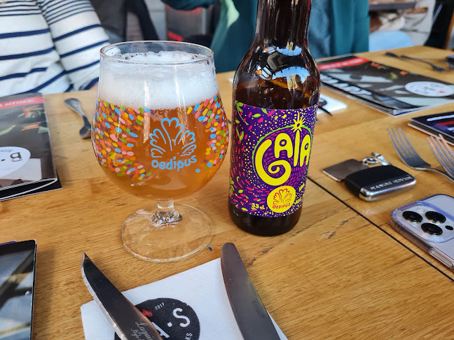 Brasserie restaurant Beers And Steaks, Phone number