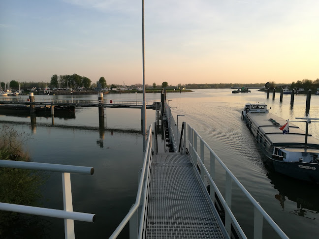 Comentarii opinii despre Petit café la Caponnière