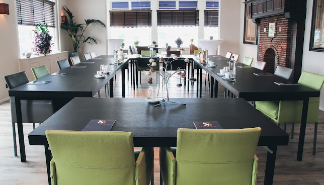 Restaurant 's-Molenaarsbrug B.V. Phone number