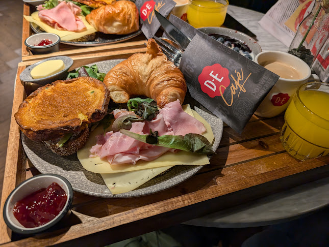 Opinii despre Douwe Egberts Café în Eindhoven - Horeca
