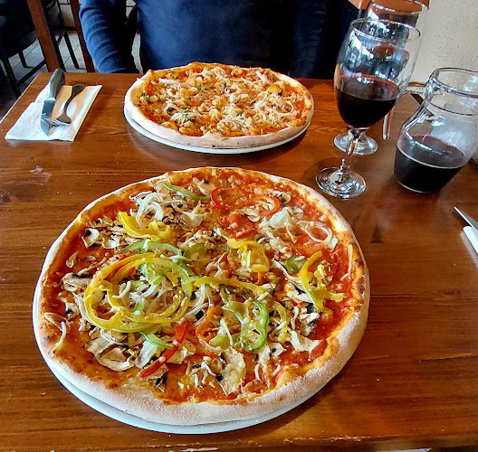 Pizzeria Mangia E. Bevi