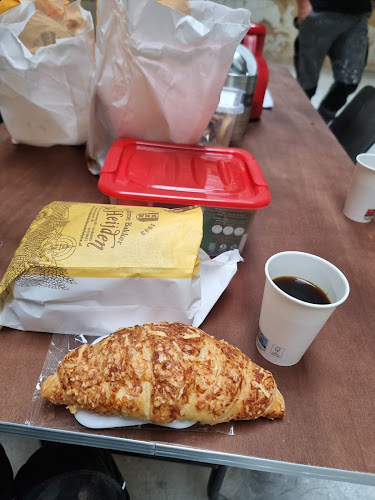 Comentarii opinii despre Bakkerij van der Heijden