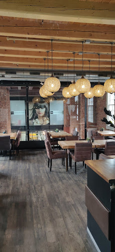 Comments and reviews of Bij Petrus