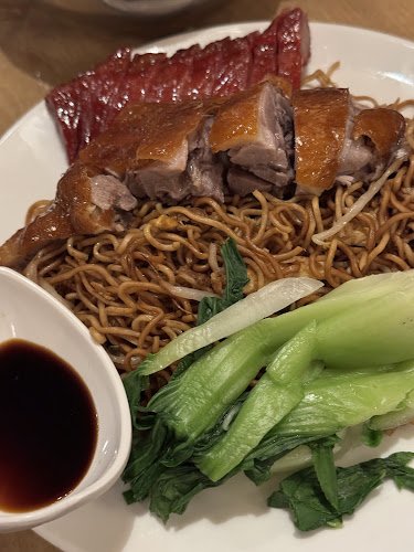 Comentarii opinii despre Full Moon Express (Hong Kong BBQ - noodle soup)