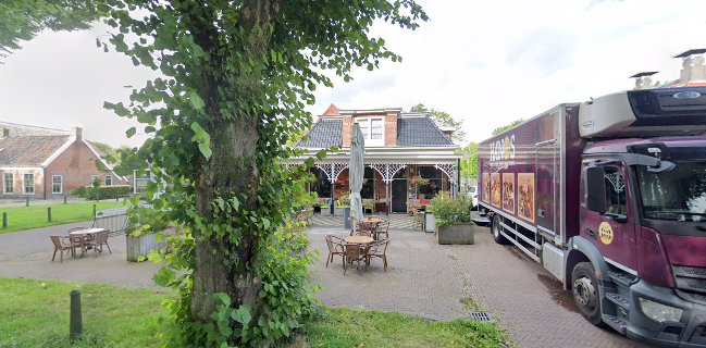 Café biljart en Zalencentrum 'Onder de Linden'