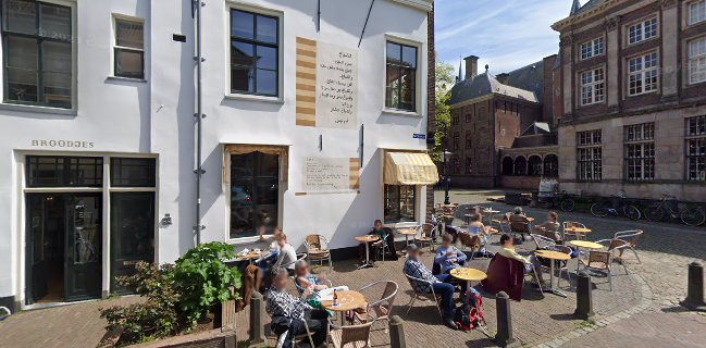 't Suppiershuysinghe