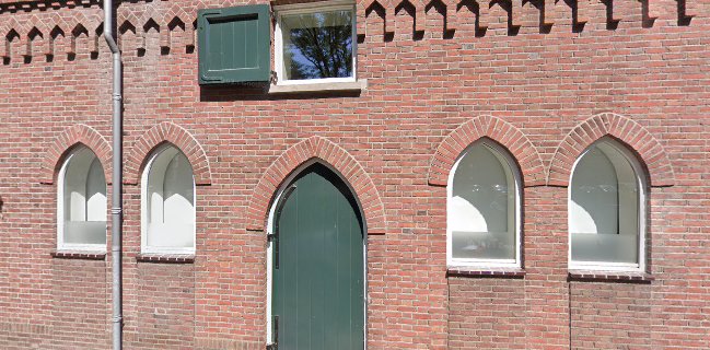 Aards Eetbar & Wijnwinkel