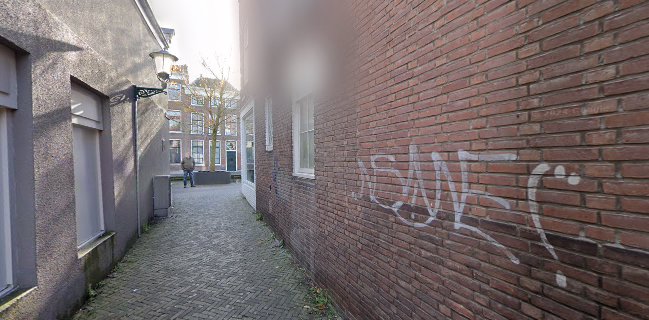 Comments and reviews of Kam Fong