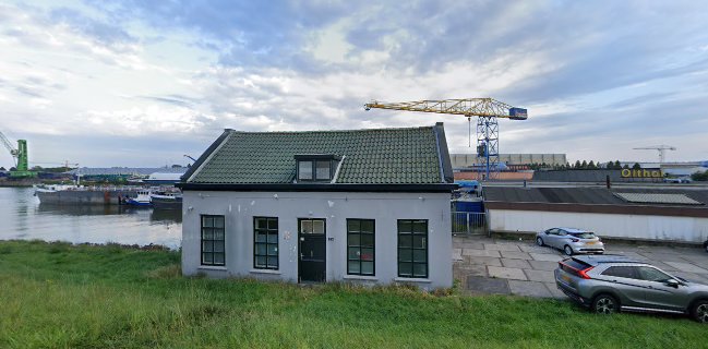 Cocktailbar & Restaurant Oneindig Bv