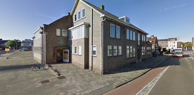 COFFEE MUNDO The Library